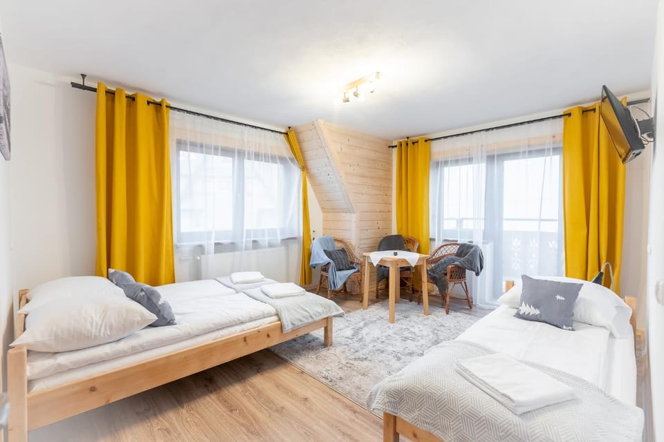 Bed, Balcony/Terrace, Photo of the whole room, Bedroom, internet, locker, towels, wardrobe