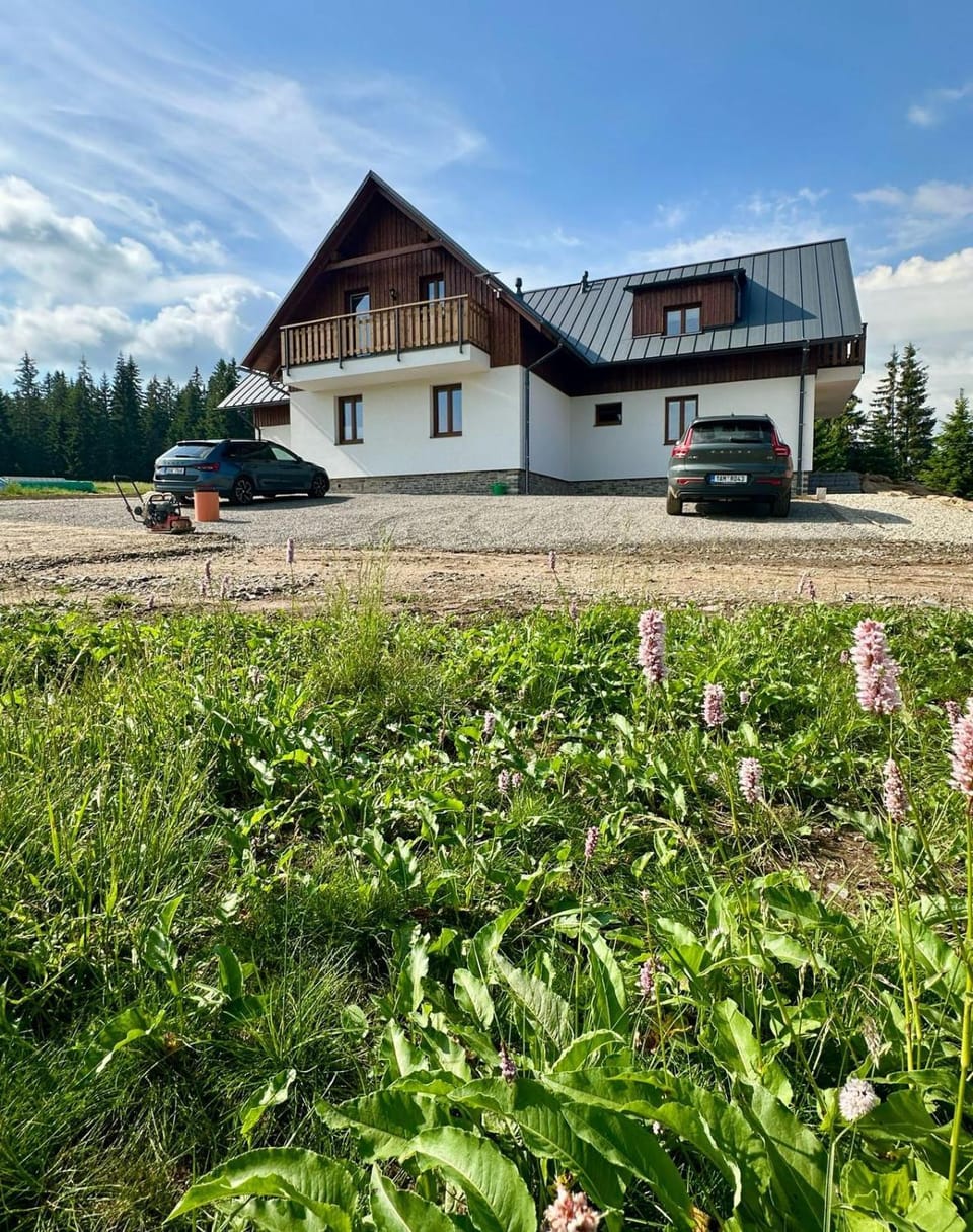 Pod Lovčí skálou Apartment in Bavaria