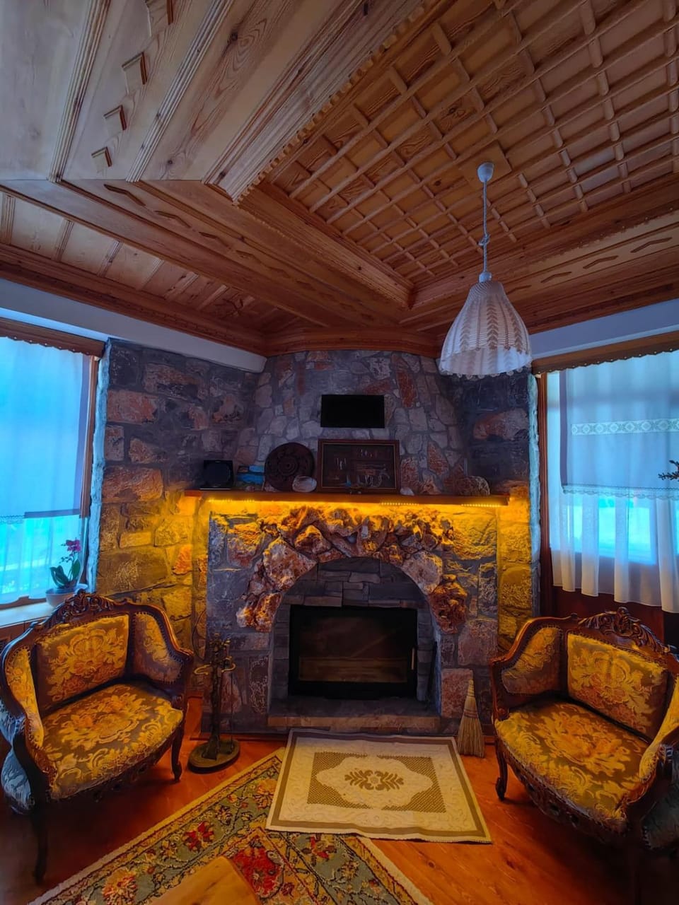 An experience of history and modernity Stone House Concept Mansion House in Muğla Province