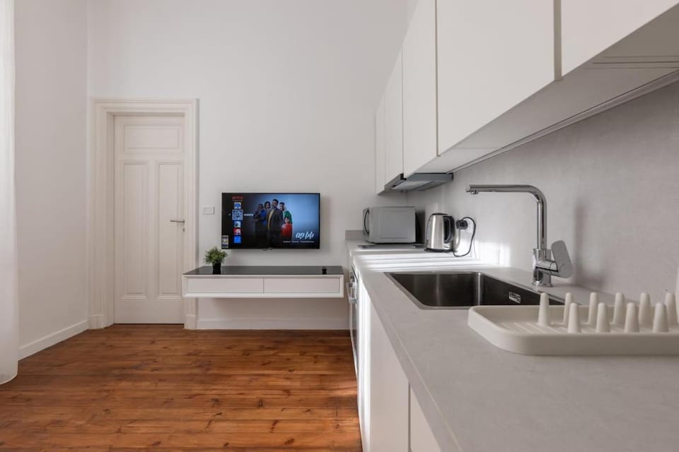 Saraya Signature 1BR Garden City Apartment in Cairo