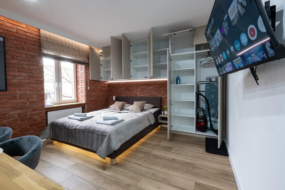 Brick Loft Studio - Stylowy apartament dla dwojga by FengShui4u Apartment in Masovian Voivodeship