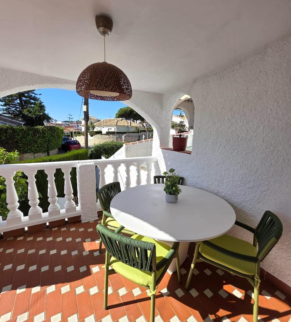 Townhouse 400 meters from the ocean and golf course House in Axarquía