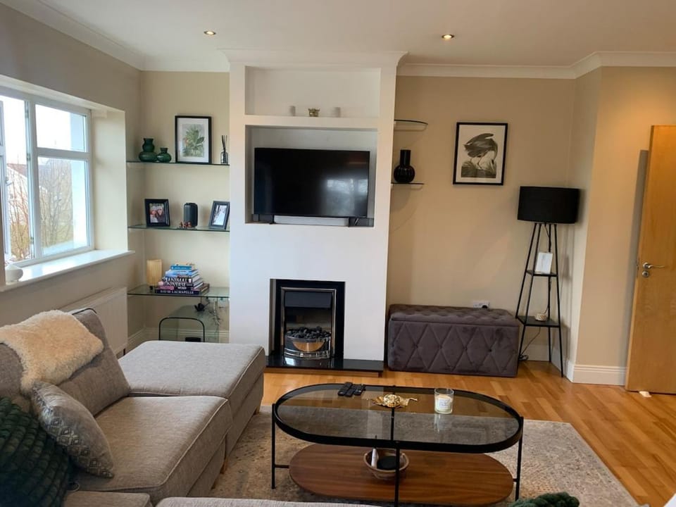 Seafield Summer Entire 1 Bed Apartment Apartment in Galway