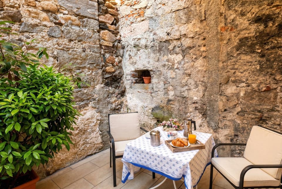Property building, Patio