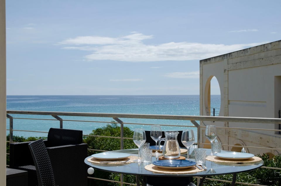 Seafront Villa with Private Access to the Sea 3 Bedrooms, 3 Bathrooms, private Garden BAIA DELLE SIRENE Villa in Sicily