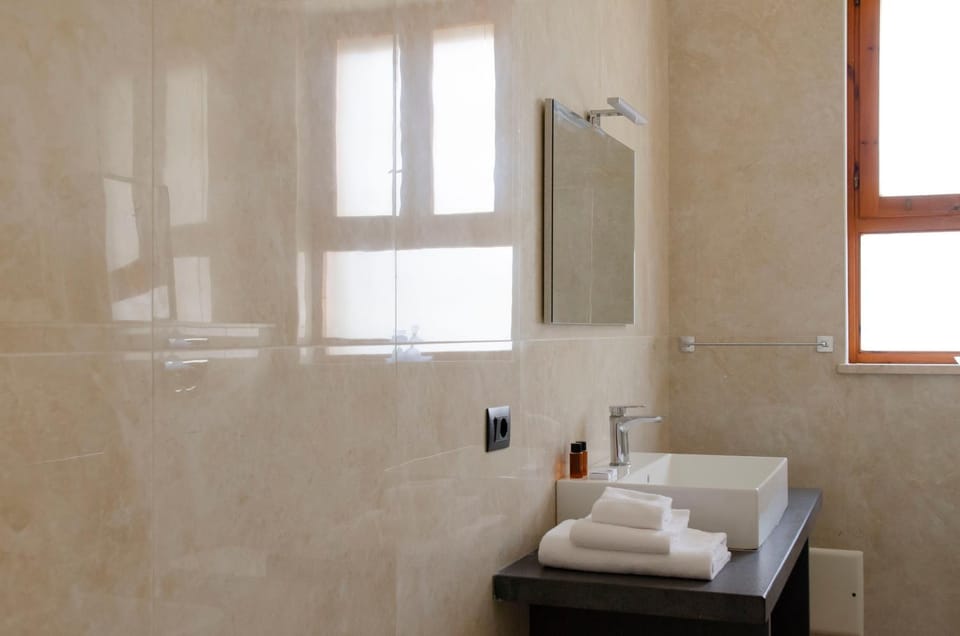Seafront Villa with Private Access to the Sea 3 Bedrooms, 3 Bathrooms, private Garden BAIA DELLE SIRENE Villa in Sicily