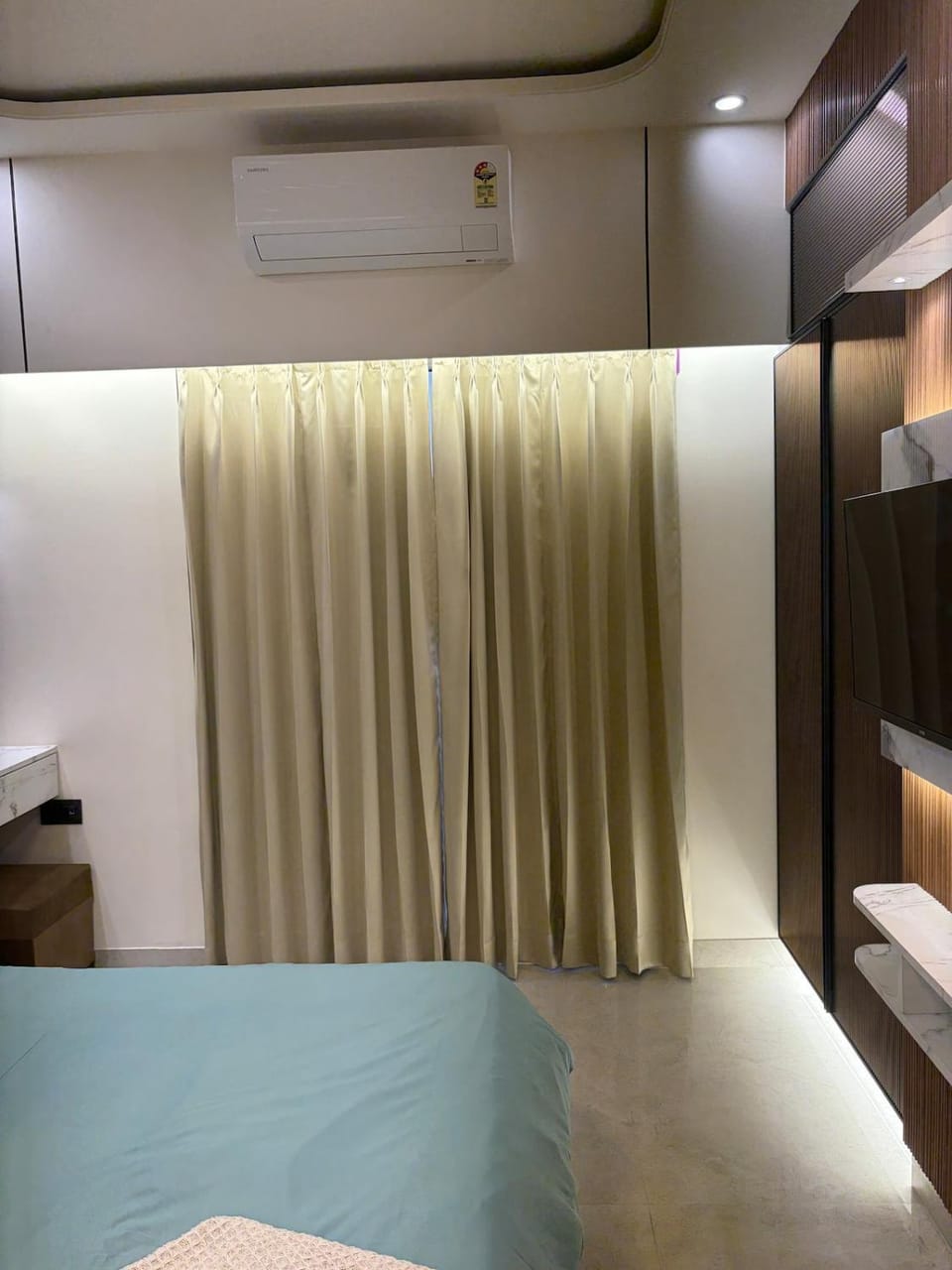 Oak & Olive Stay by Komal Apartment in Noida