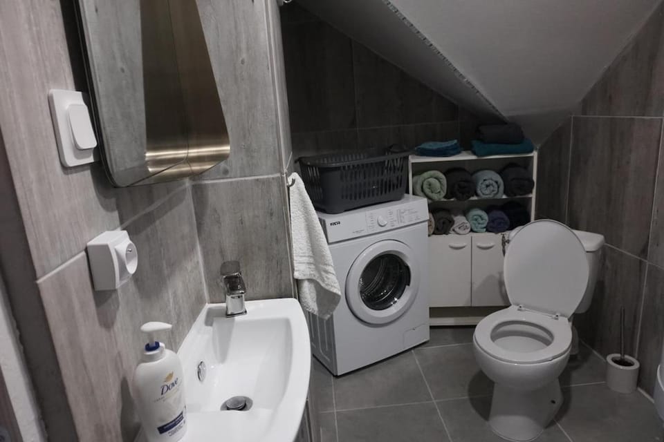 Appartement Familial de ville avec 2 places de parking privé intérieur gratuit Apartment in Valenciennes