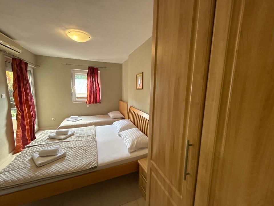 Adzic apartments 2 Apartment in Budva