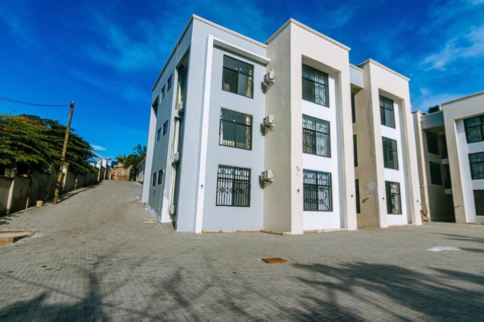 4R BnB Apt B1 Makongo after Mlimani City Apartment in City of Dar es Salaam