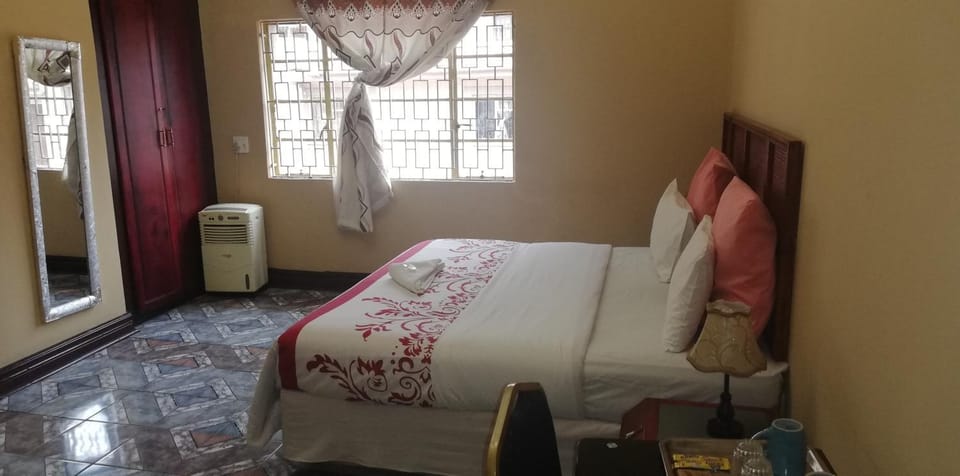 G&G Guest House Bed and Breakfast in Johannesburg