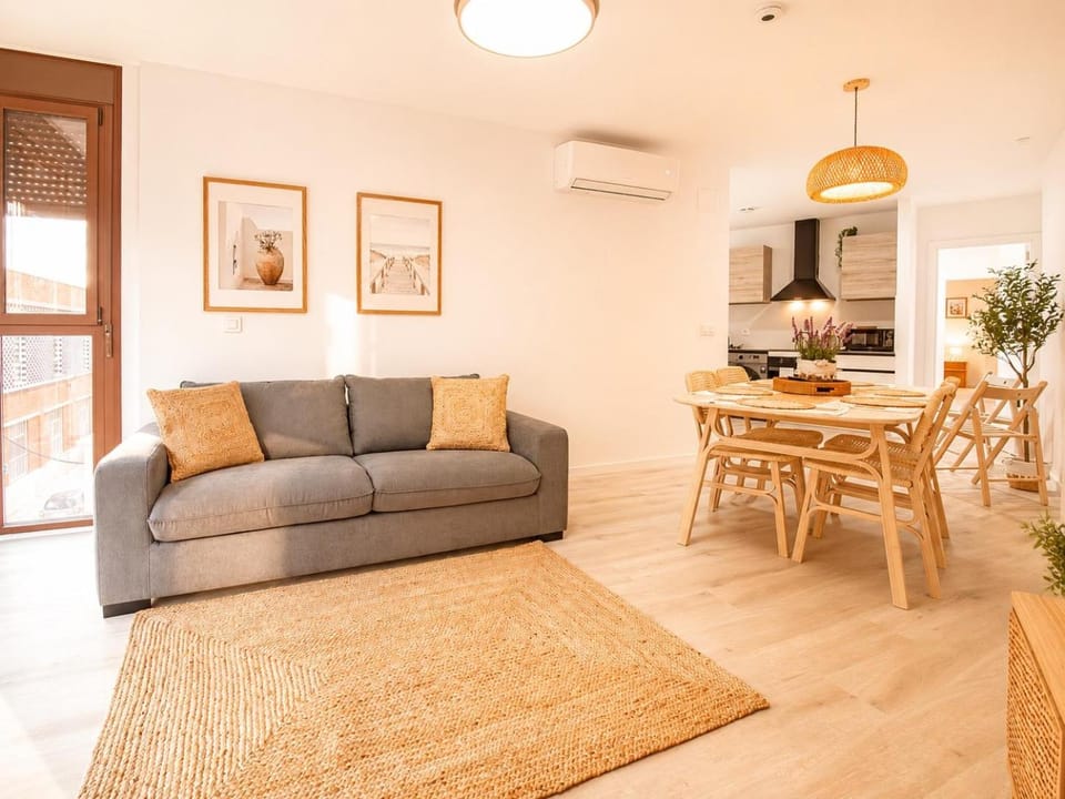 Sunny Mediterranean Stay in Valencia Beach Apartment in Valencia