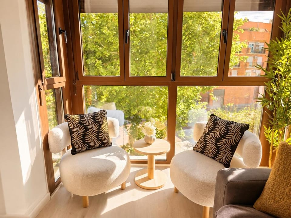 Sunny Mediterranean Stay in Valencia Beach Apartment in Valencia