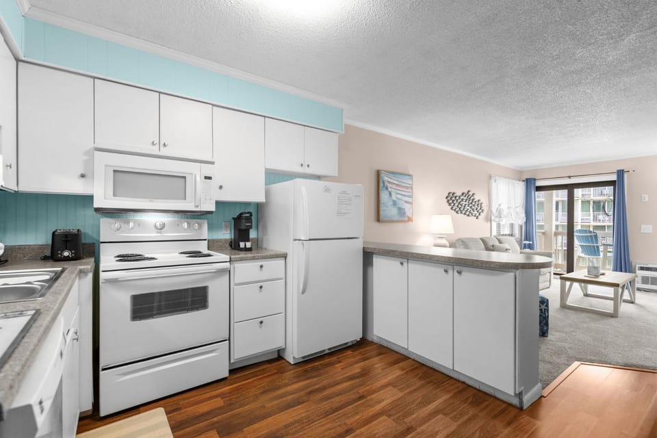 Ocean Forest Villas E203 - Ocean View House in Myrtle Beach