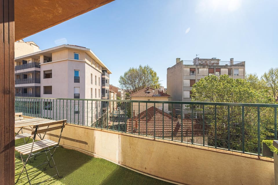 La Clé Clim, Balcon, Wifi à Toulon Apartment in Toulon