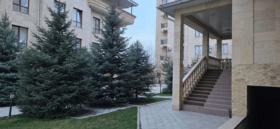 Inner courtyard view
