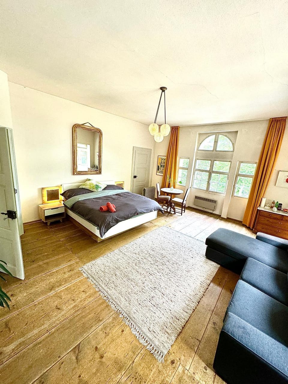 Camera di 50 mq con bagno e grande balcone privato Bed and Breakfast in Canton of Grisons