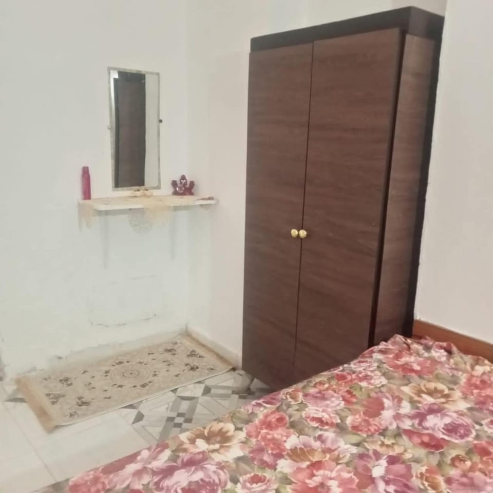 Bed, Bedroom, wardrobe