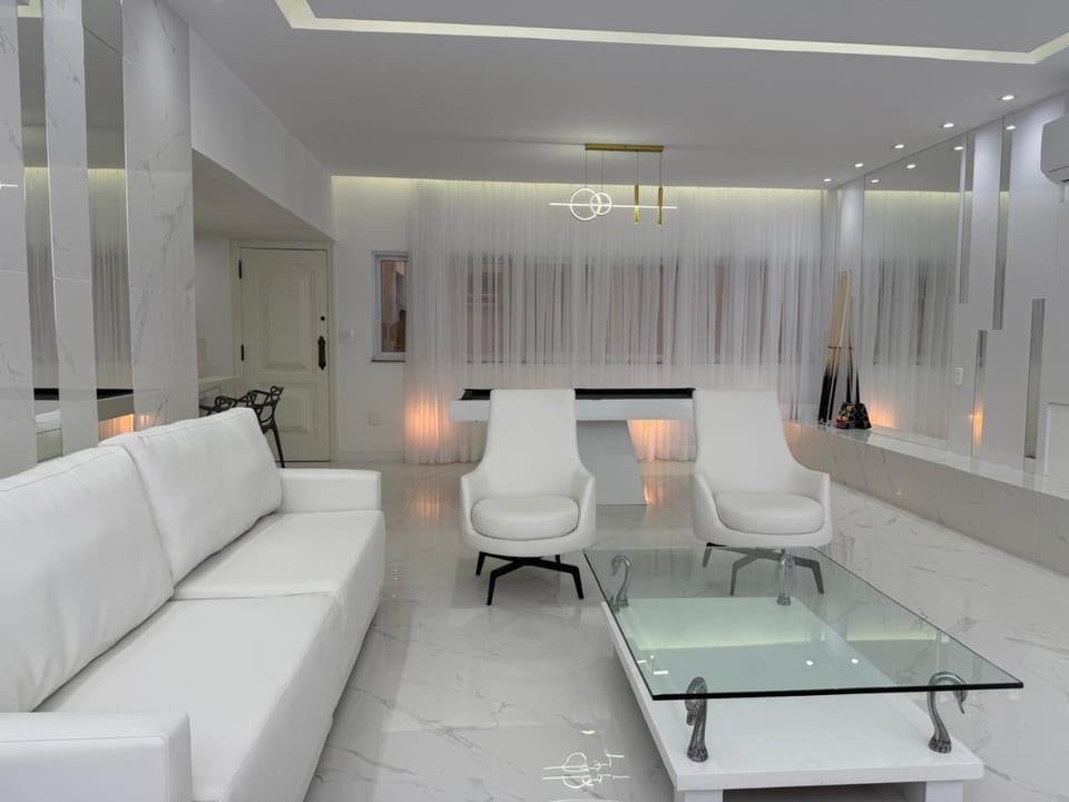 Luxo Praia Copacabana Apartment in Rio de Janeiro