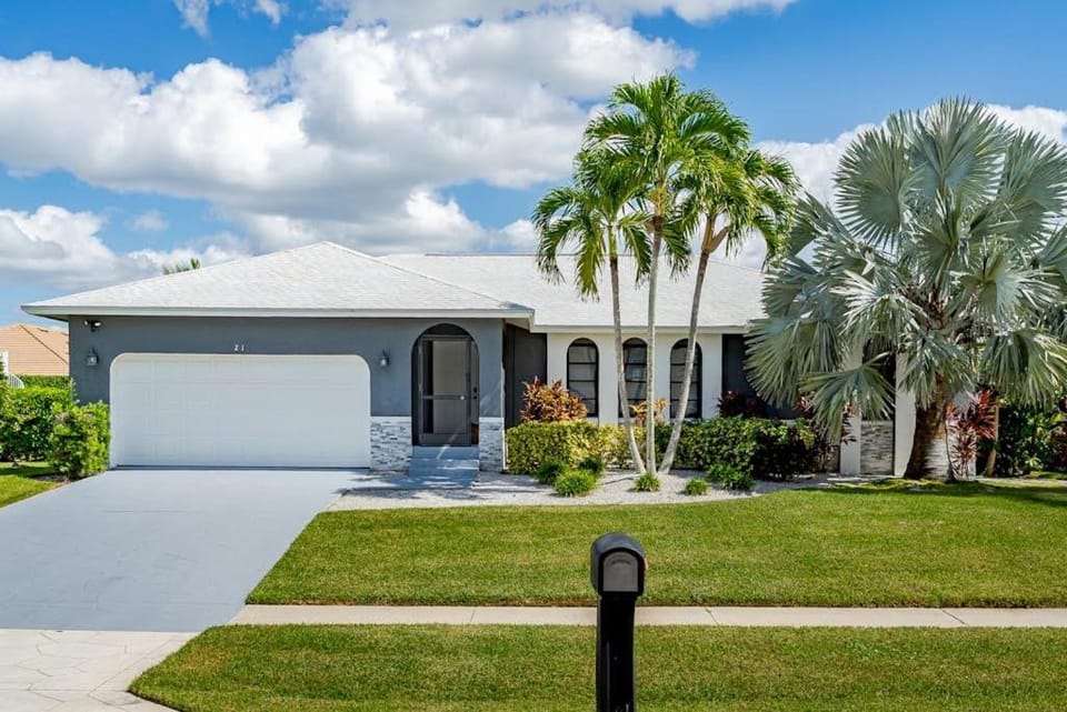 Primrose Beauty House in Marco Island