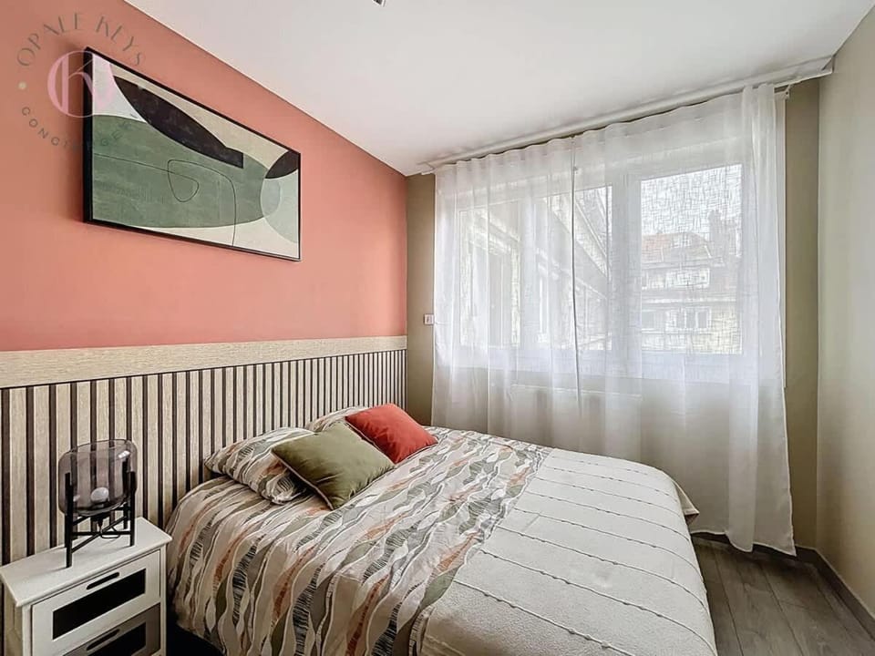 Le Repere du Phare - 2CH & Balcon Apartment in Calais