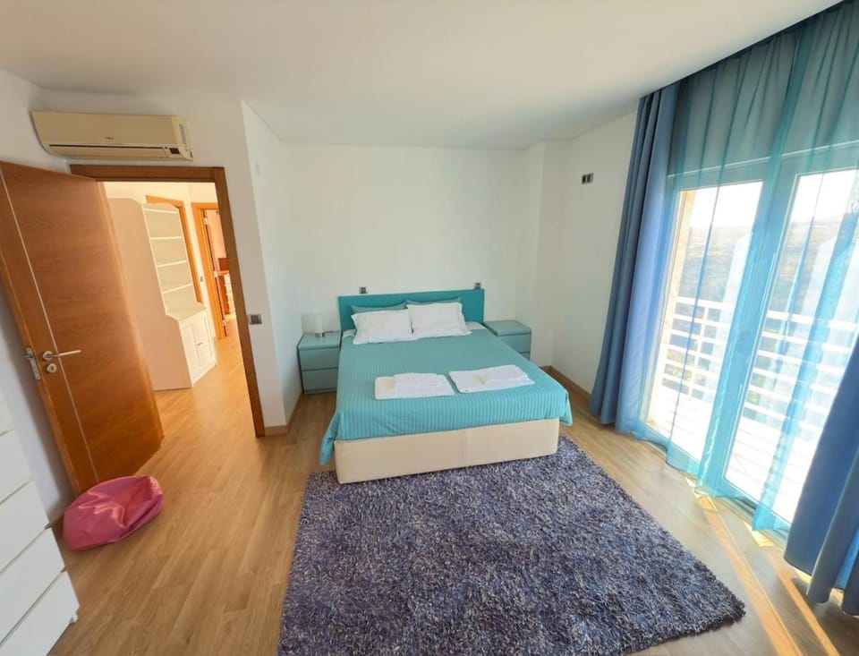 Family house in Alcabideche Apartment in Santarém District, Portugal