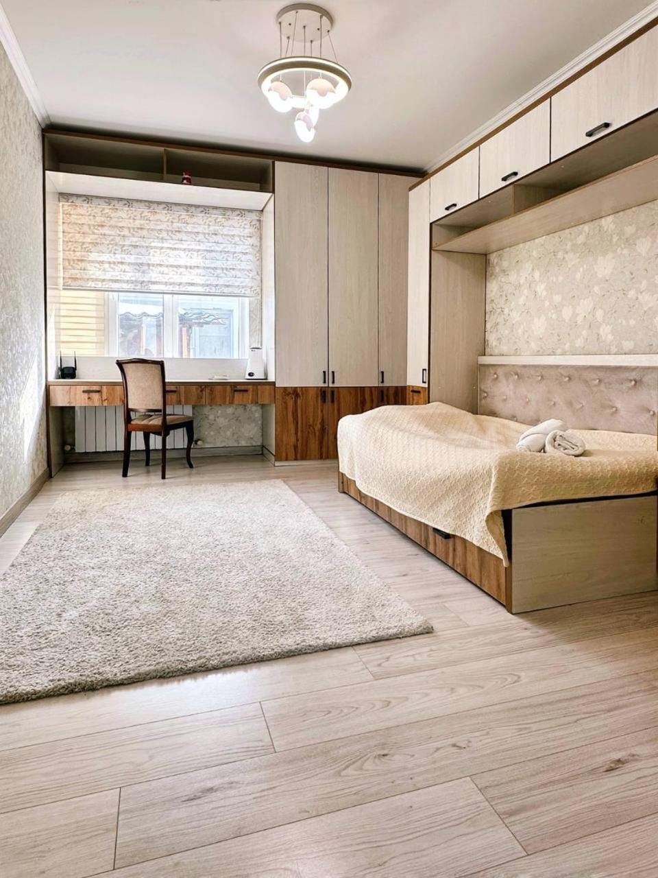 Photo of the whole room
