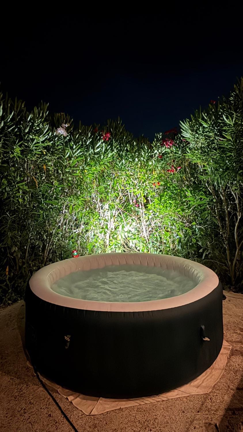 Hot Tub, Hot Tub, Open Air Bath, Open Air Bath