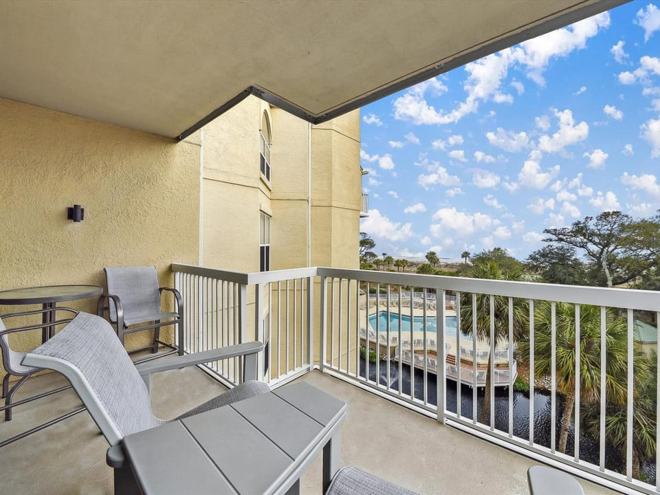 406 Barrington Arms by Beach Properties of Hilton Head House in Hilton Head Island