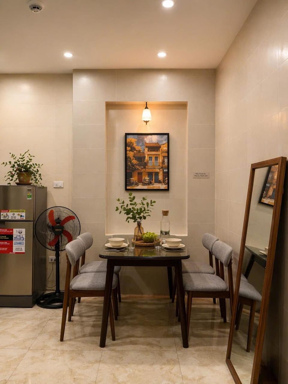 Living room, Dining area