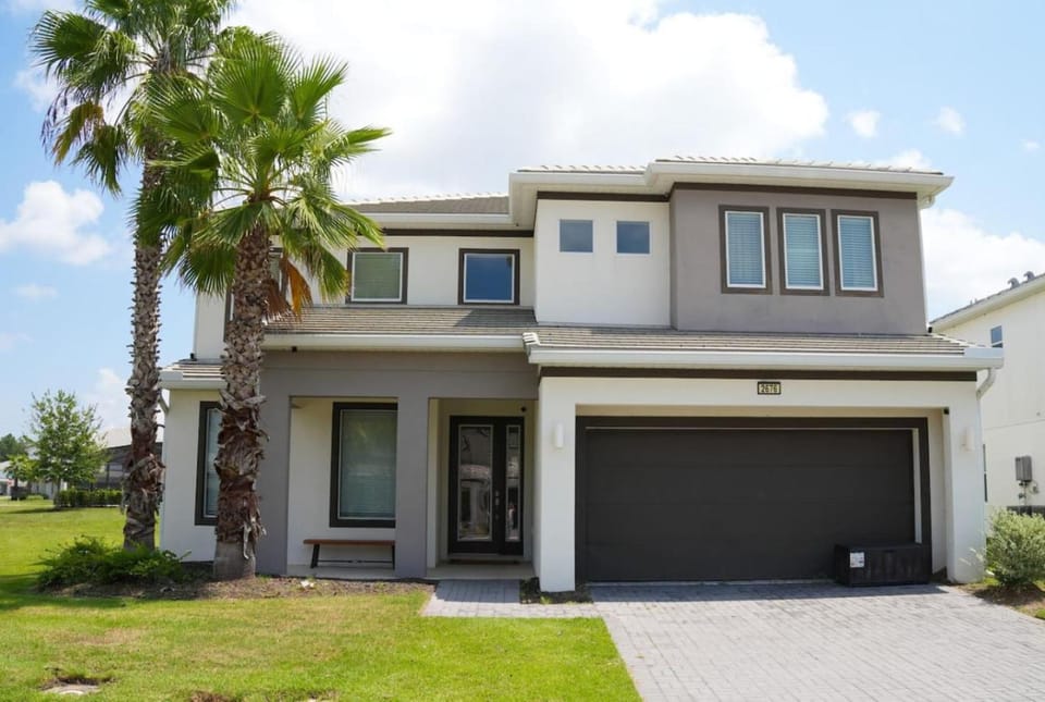 Spacious 5BR Sleeps 14 Near Disney House in Kissimmee