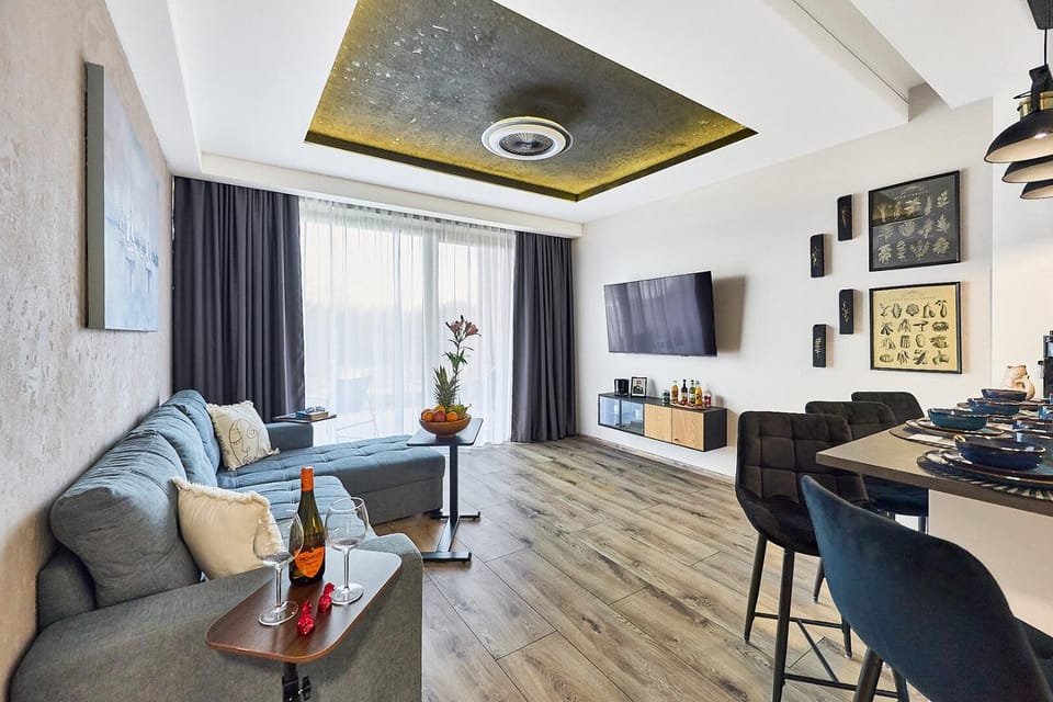 Golden Hour Apartments- Greeneri 33 Apartment in Swinoujscie