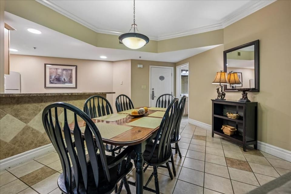 Dining area, furniture
