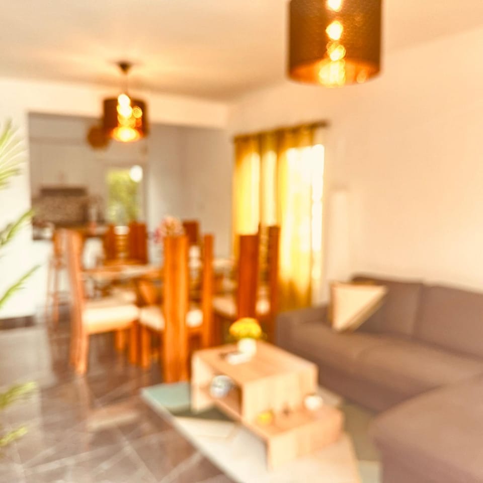 Communal lounge/ TV room, Living room, Dining area