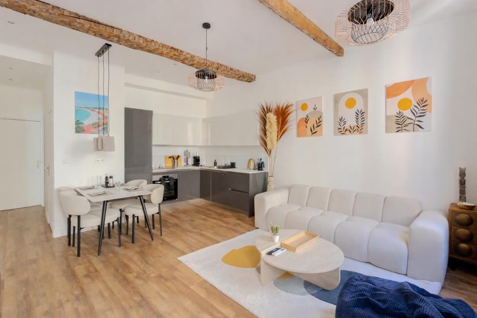 Le Malonat Premium Apartment 3 BedroomS Waterfall View Apartment in Nice