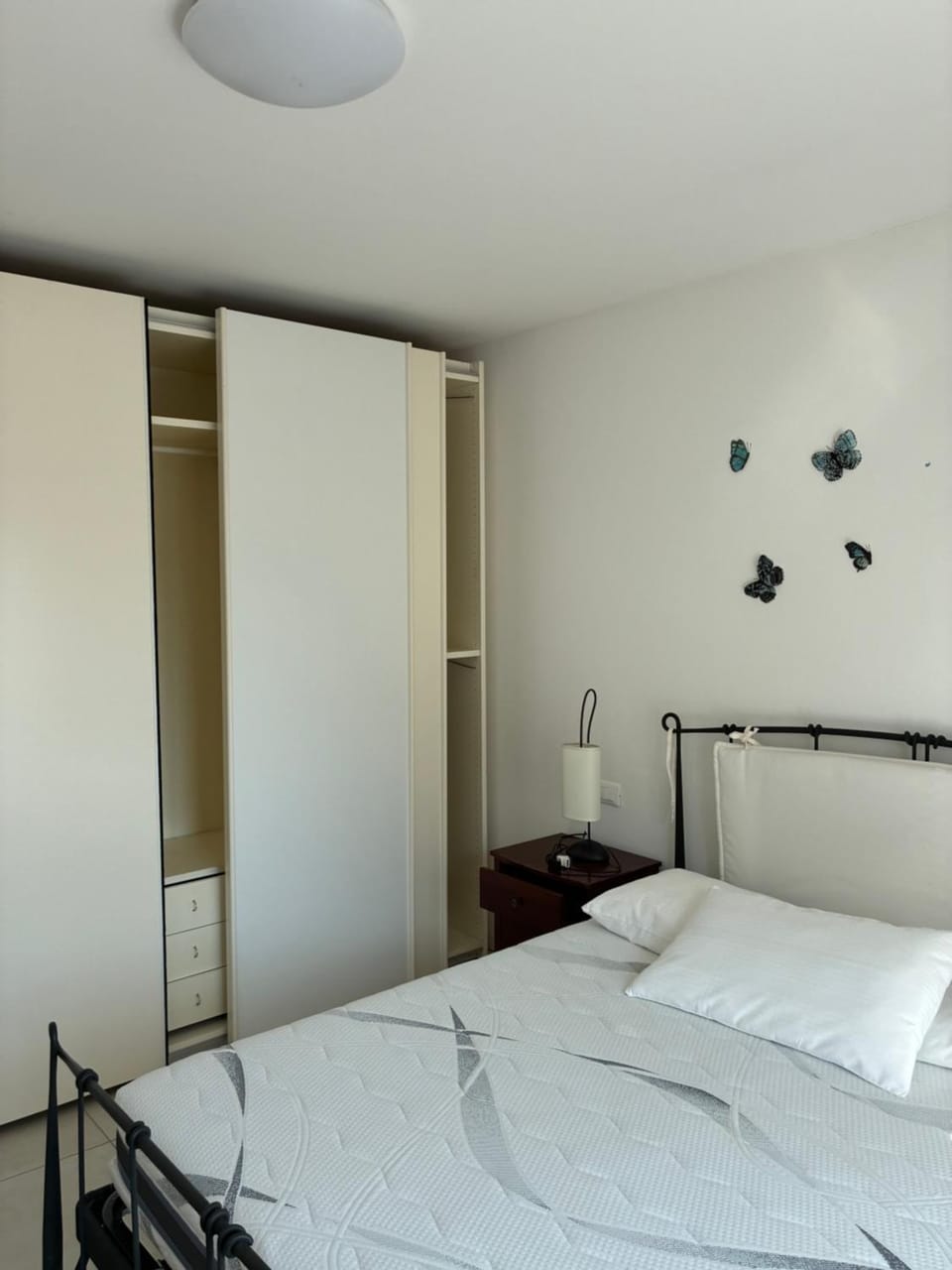 Bedroom, wardrobe