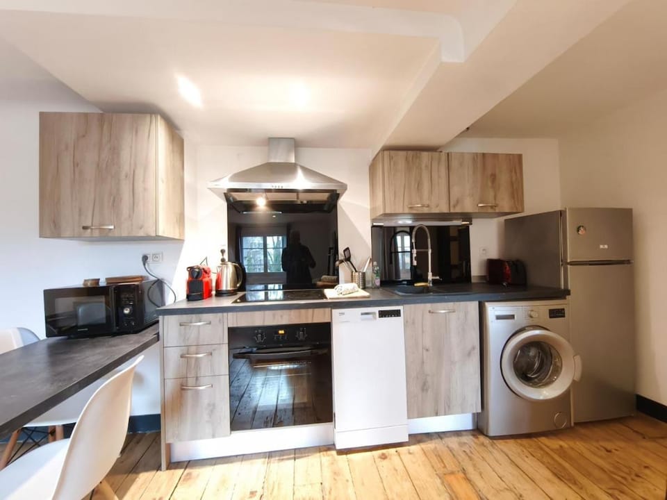 Cozy 2 bedroom apartment Apartment in Pau