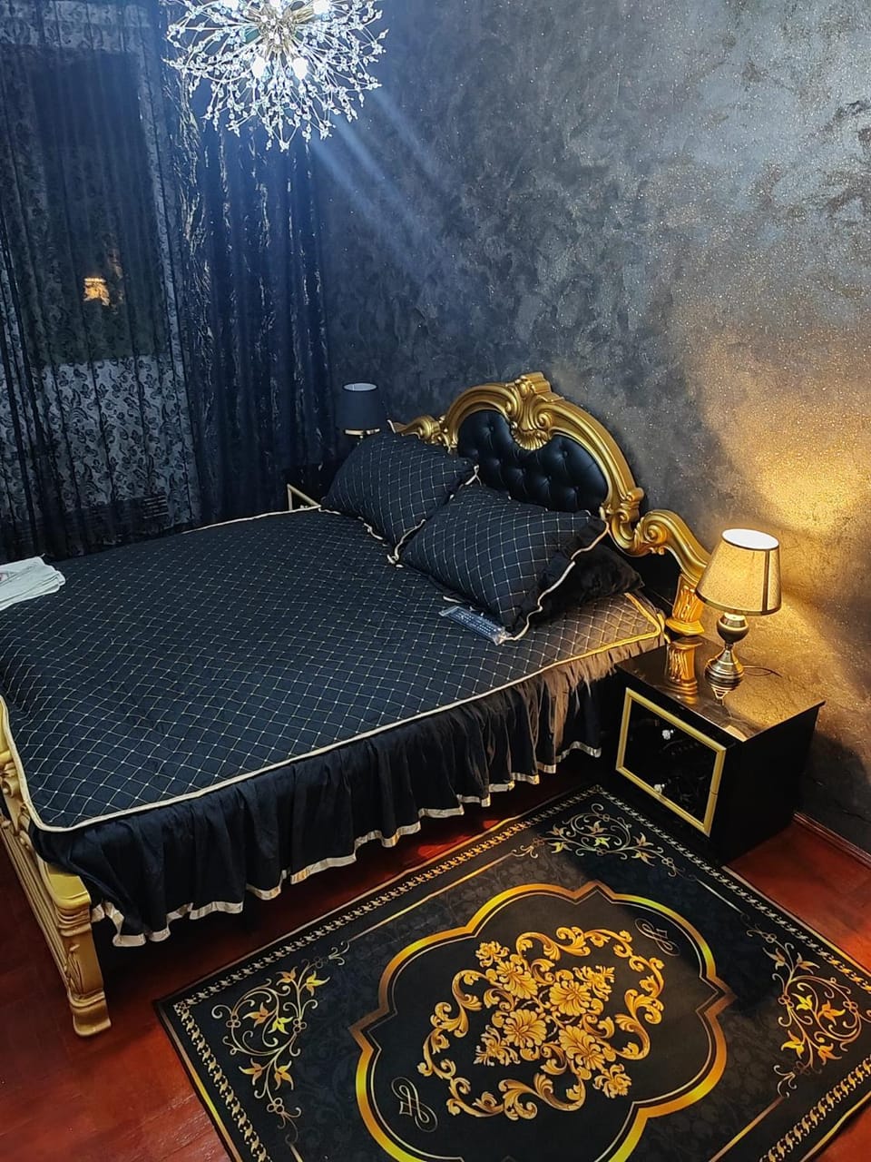 Baroque Arena Black Diamond Apartment in Romania