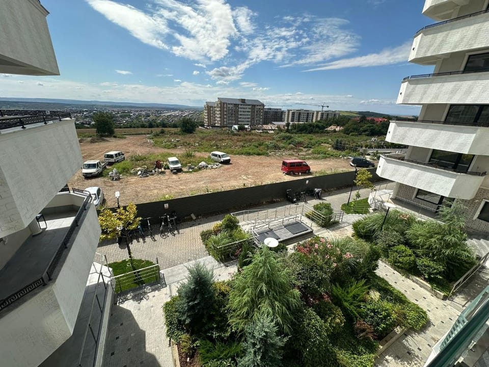 Bird's eye view, Balcony/Terrace, On site, Inner courtyard view