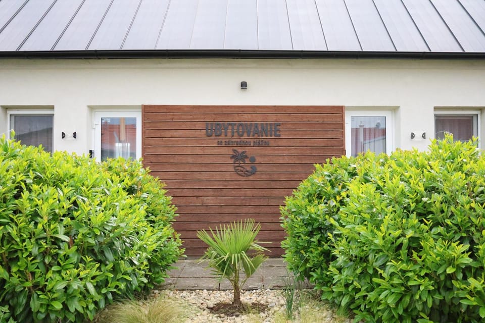 Izba so záhradnou plážou Vacation rental in Slovakia