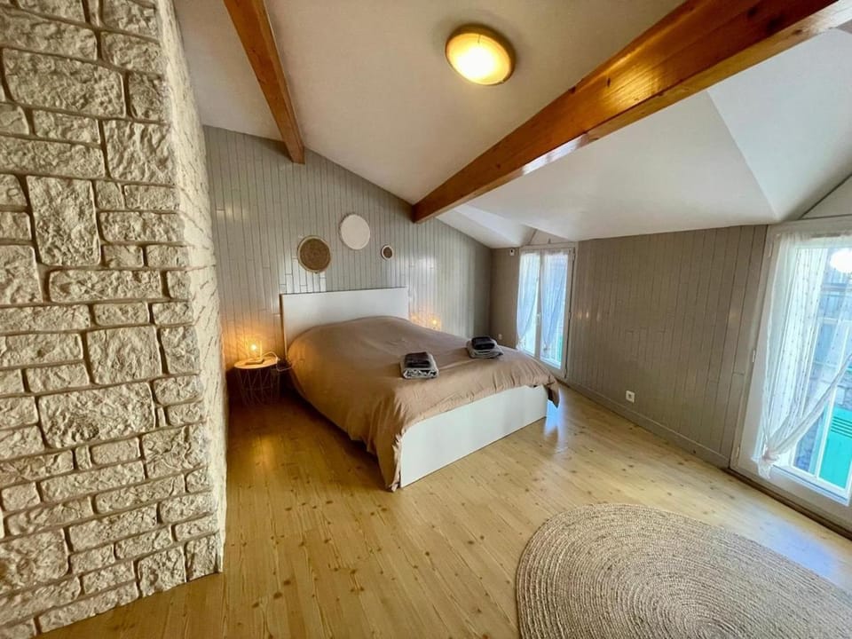 Maison de ville à Souillac avec parking privé House in Souillac