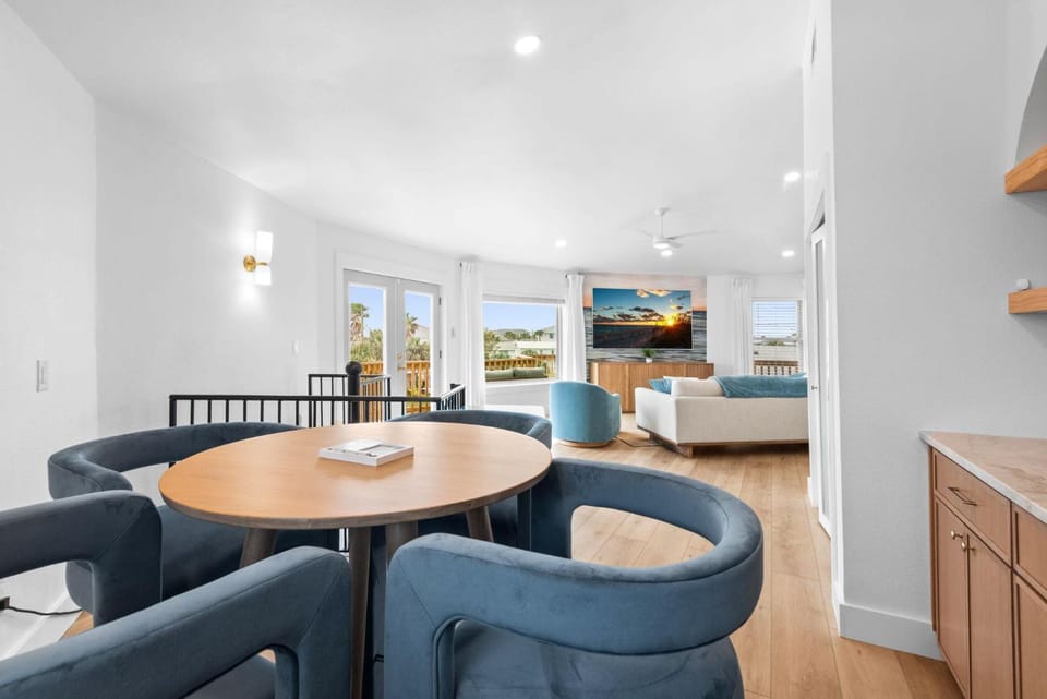 Sandy Mint House in Pensacola Beach