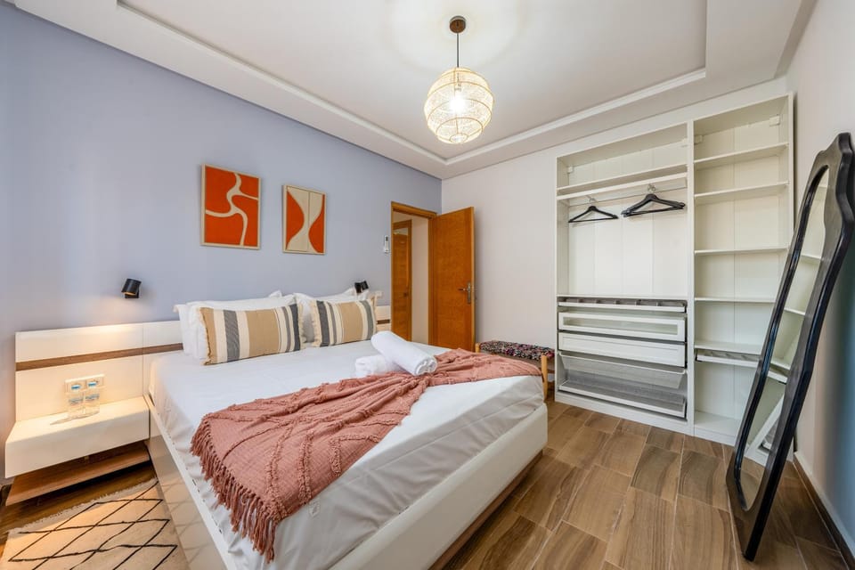 Bed, Photo of the whole room, bunk bed, wardrobe