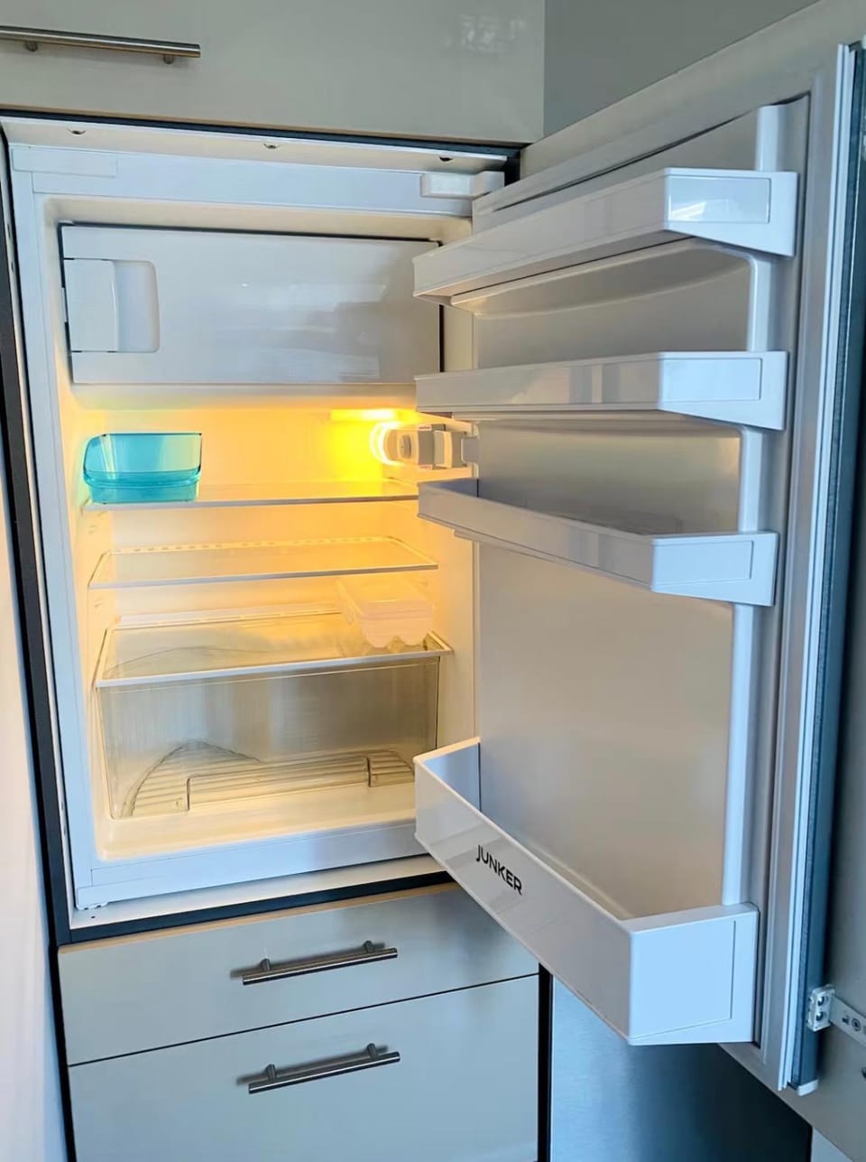 aria ghajar Apartment in Wiesbaden