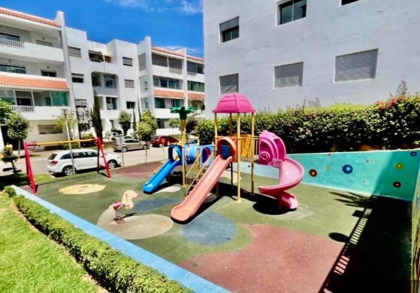 Appartement 2 chambres piscine toboggan plage Apartment in Mohammedia