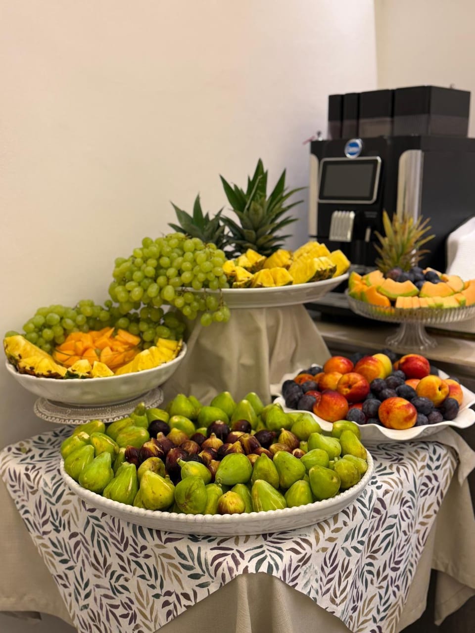 Food and drinks, Food