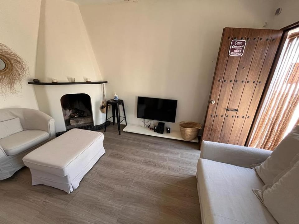 Apartamento con piscina en Rodalquilar - Treze Home Apartment in Rodalquilar