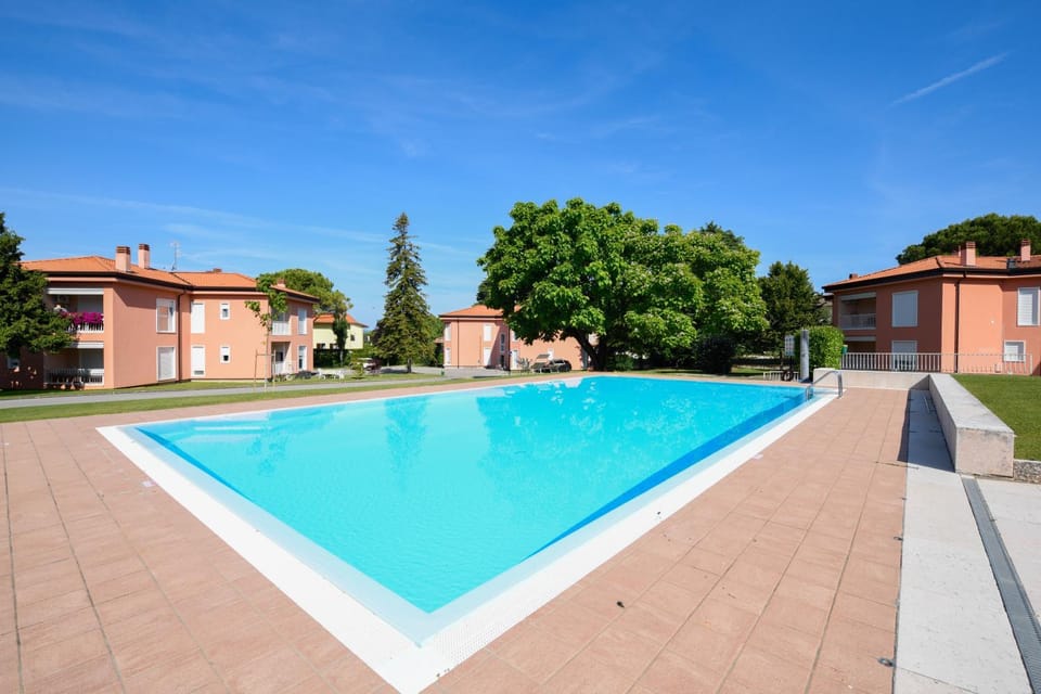 Pool view, Swimming pool, Swimming pool