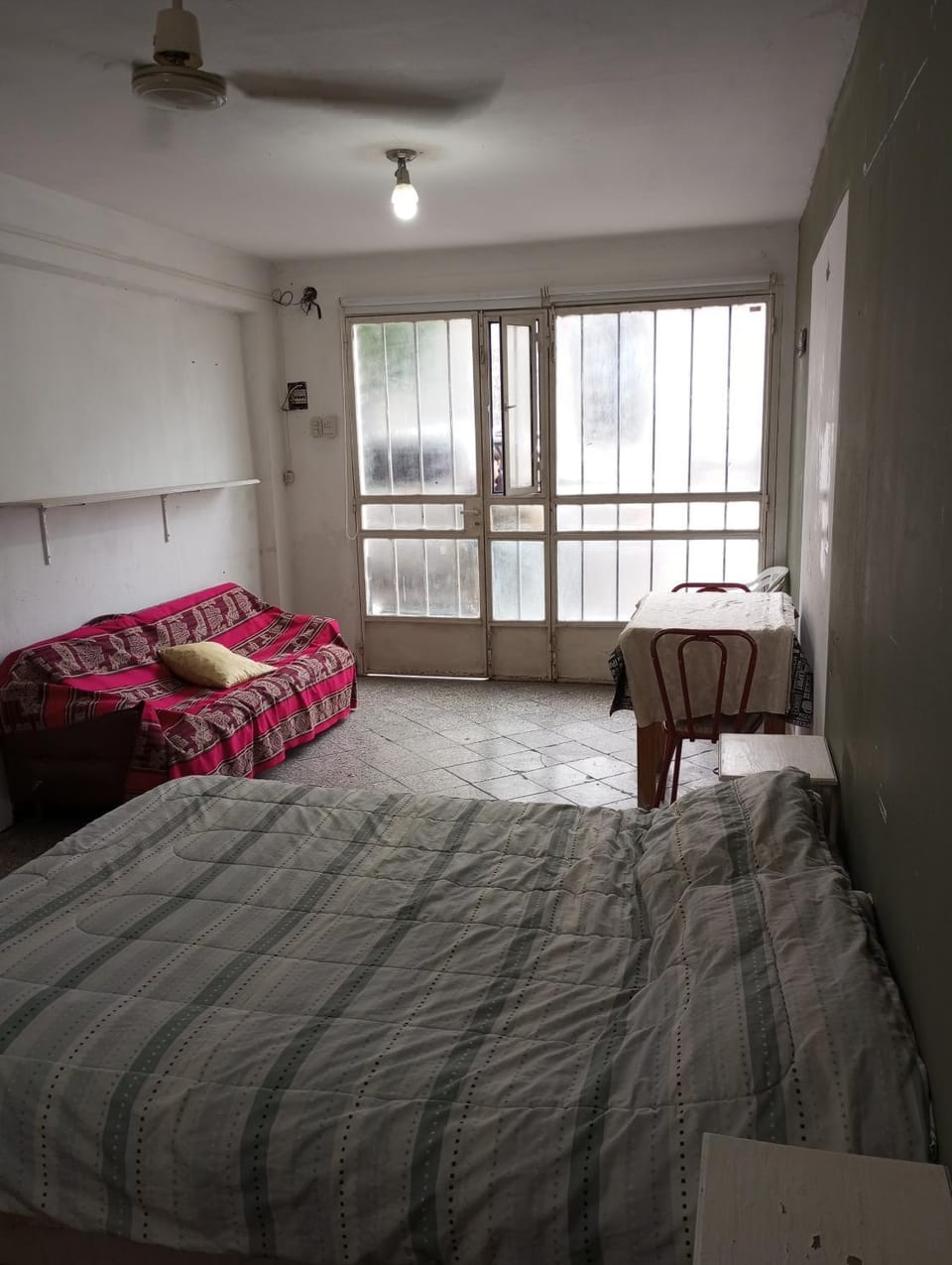 Bed, Living room, Photo of the whole room, Seating area, Bedroom