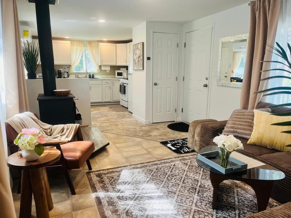 Dafna, Unit 3 - Two Bedroom, One Bath House in Sierra Nevada